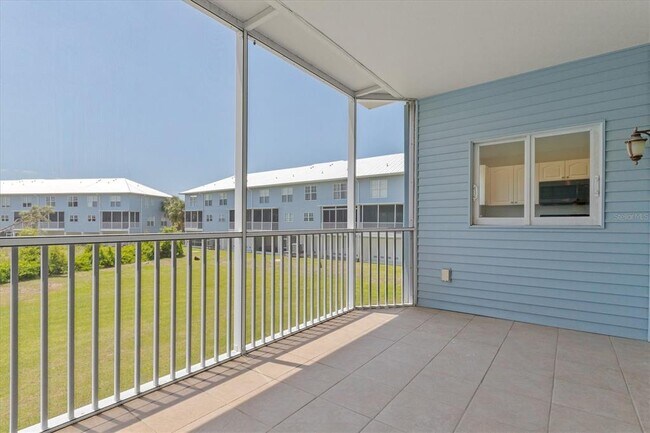 Building Photo - 3923 Cape Haze Dr