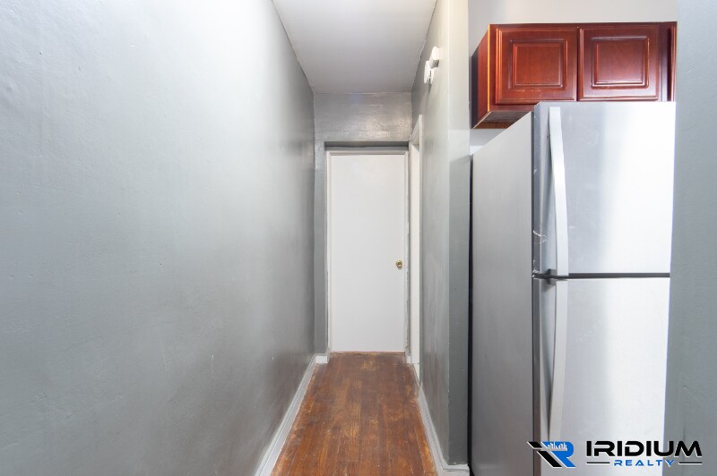 Building Photo - 354 Bergen Ave