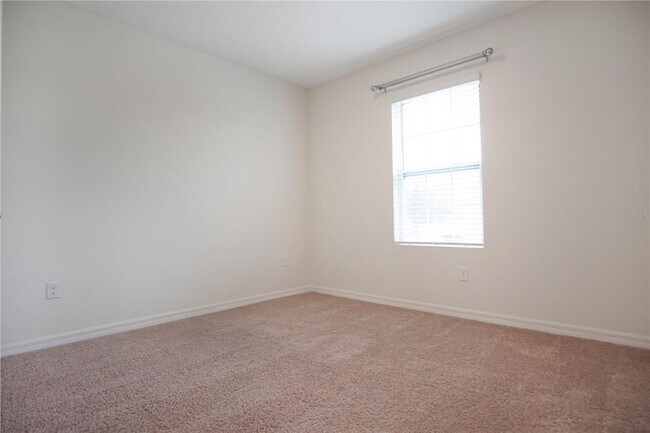 Building Photo - 467 Arbor Lakes Dr