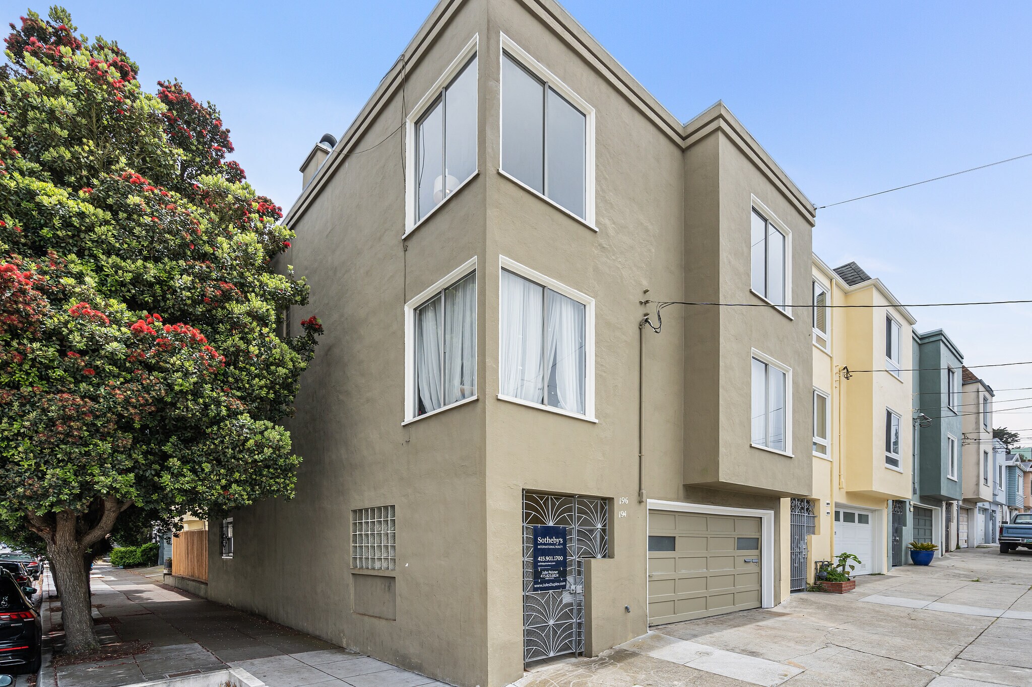 Building Photo - 196 Jules Ave