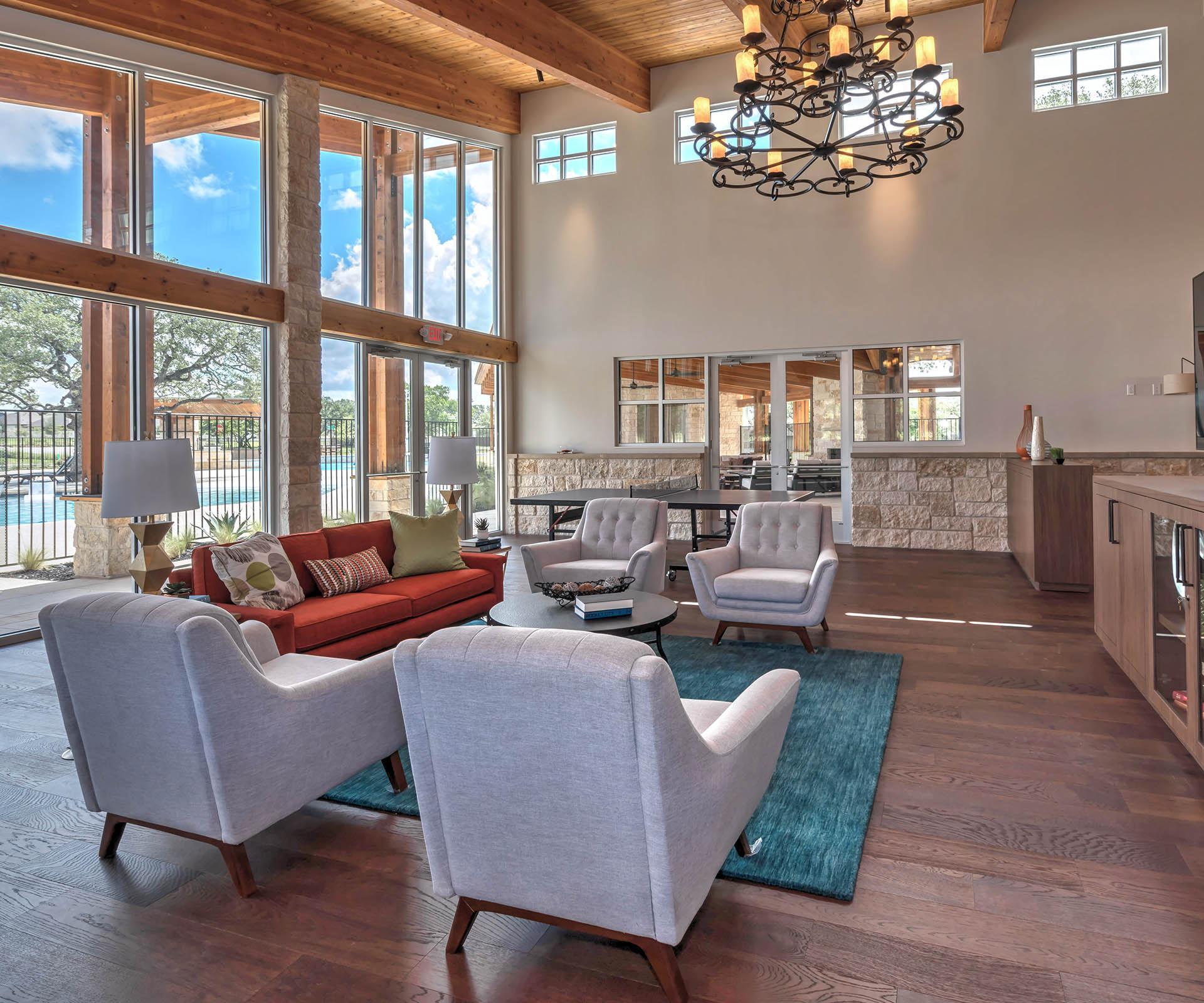 Building Photo - 300 La Joya Pass