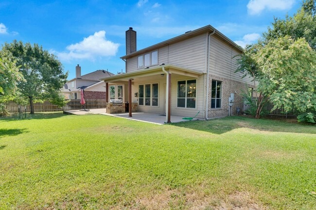 Building Photo - 2500 Speidel Dr