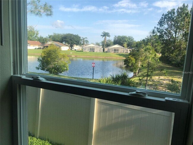 Building Photo - 17469 Back Bay Ct