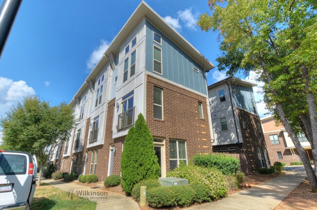 Primary Photo - NODA Townhome- 3 Story End Unit 2 Bed 2.5 Bth