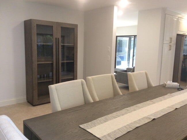 Building Photo - 12305 Sawgrass Ct