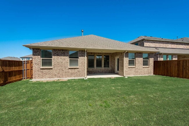 Building Photo - 3514 Honeysuckle Holw