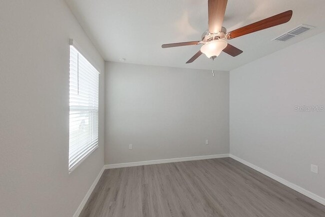 Building Photo - 8584 SW 44th Ct