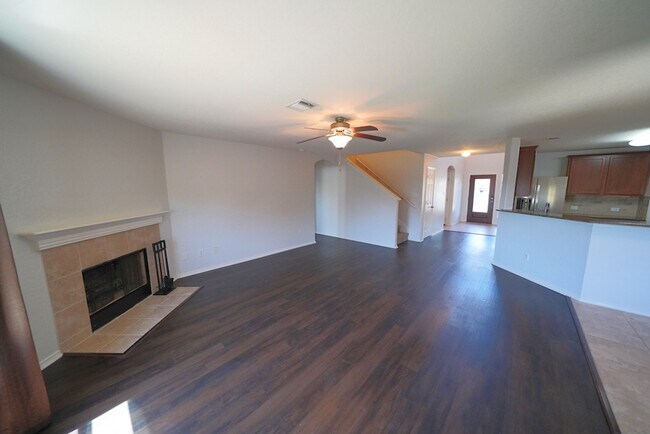 Building Photo - 6307 Myrtle Run