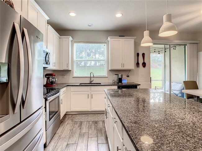 Building Photo - 5021 Skyview Ln