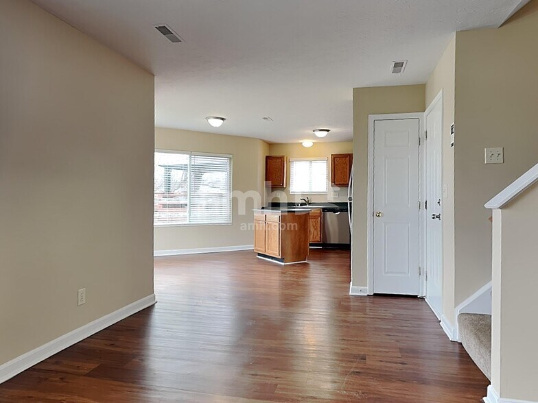 Building Photo - 3188 Summitrun Drive