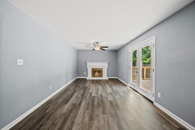 Building Photo - 2108 Treverton Pl