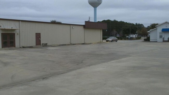 Building Photo - 1560 a hwy 9 longs