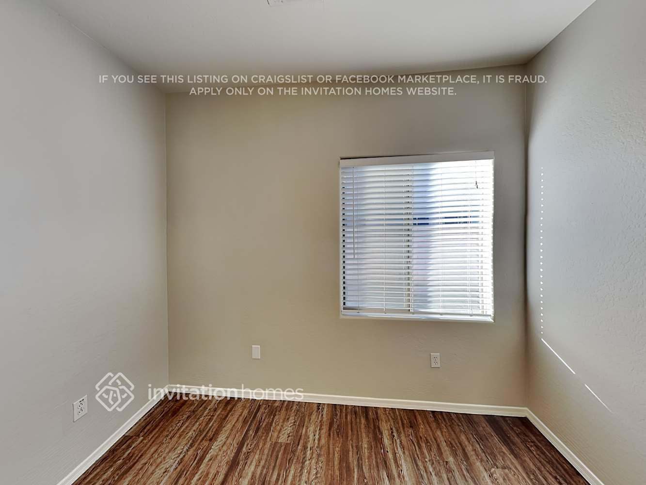 Building Photo - 14913 N 153rd Ave