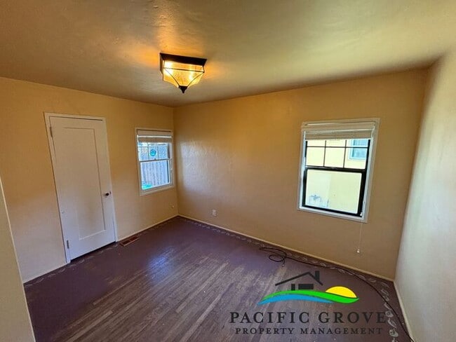 Building Photo - Delightful 3-Bedroom, 2 bath home in Pacific Grove