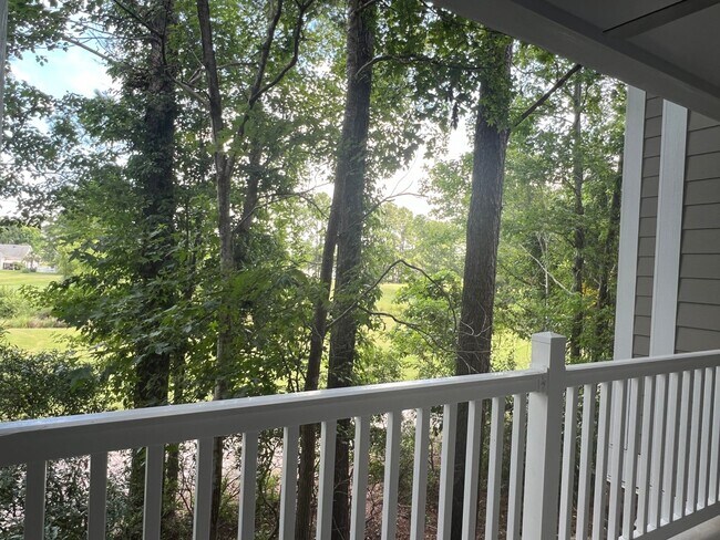 Building Photo - 3 Bedroom, 2 Bath, Condo at Tullamore Lakes in Sun Colony. Available now@