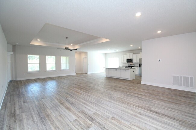 Building Photo - Don’t Miss This 4BR New Construction Home — 3-Car Garage, Modern Interior, Open Layout & Communit...