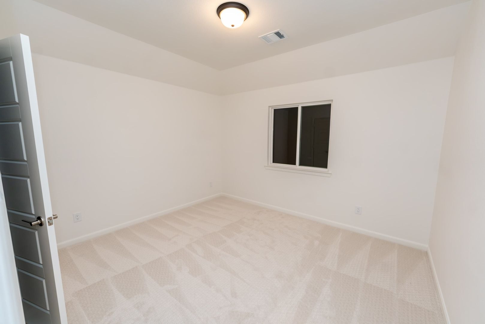 Building Photo - 1720 Sangallo Ln