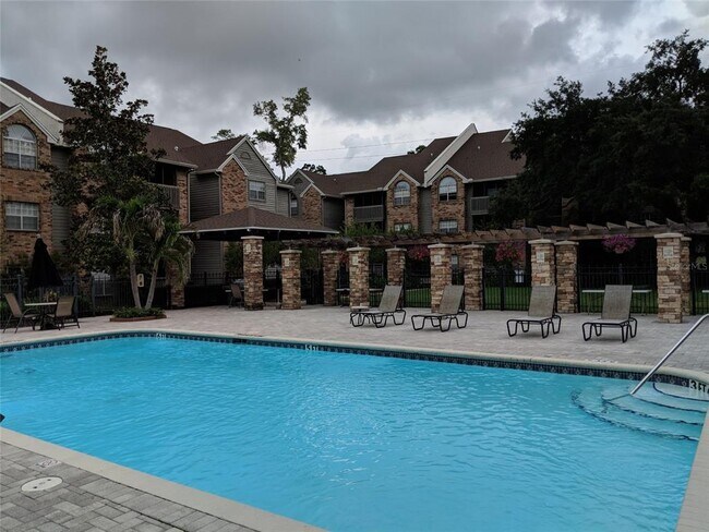 Building Photo - 2500 Winding Creek Blvd