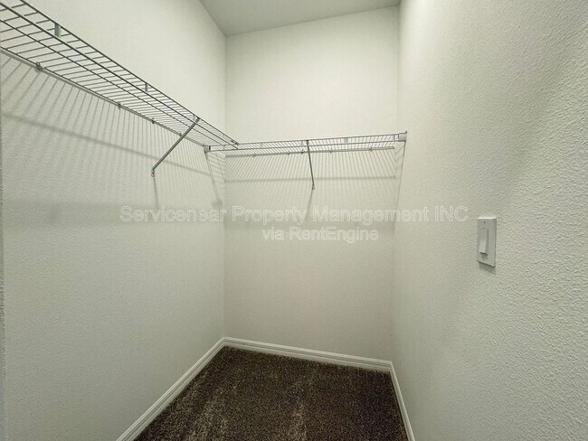 Building Photo - 5298 Diamondleaf Dr