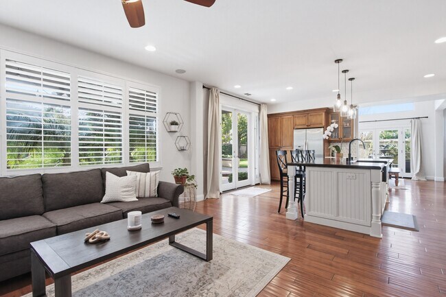 Building Photo - 1317 Gull Ct