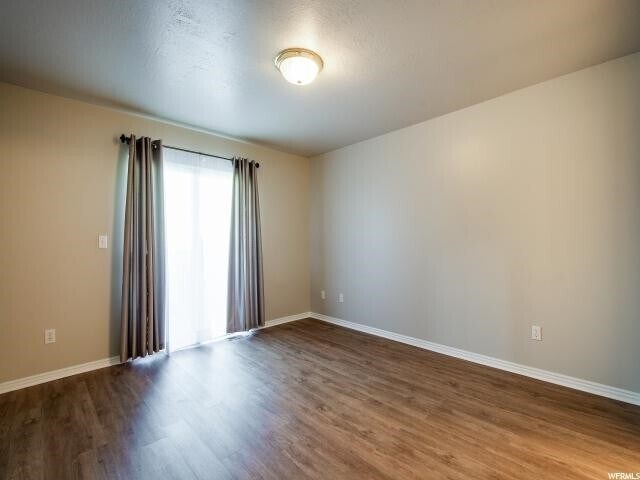 Building Photo - 9207 S Jefferson Cv