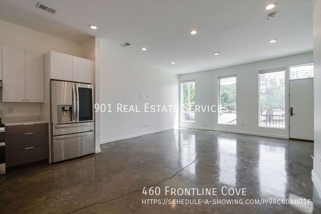 Building Photo - 460 Frontline Cove