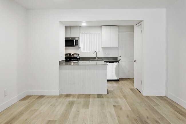 Building Photo - Agave