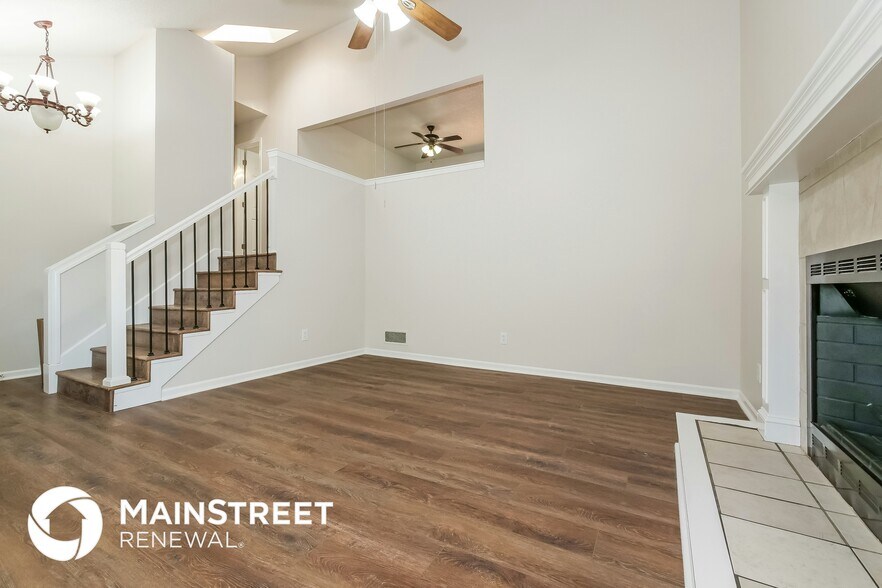 Building Photo - 118 NE 109th St