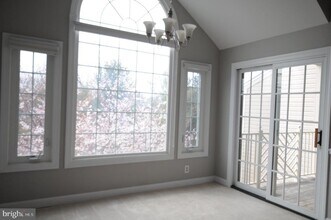 Building Photo - 12205 Fairfield House Dr