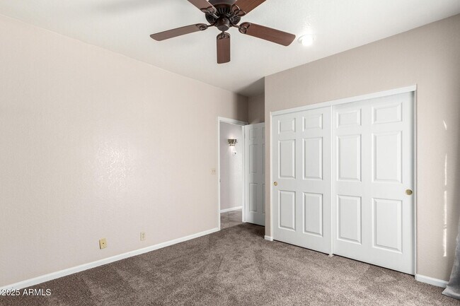 Building Photo - 12349 N 71st Dr