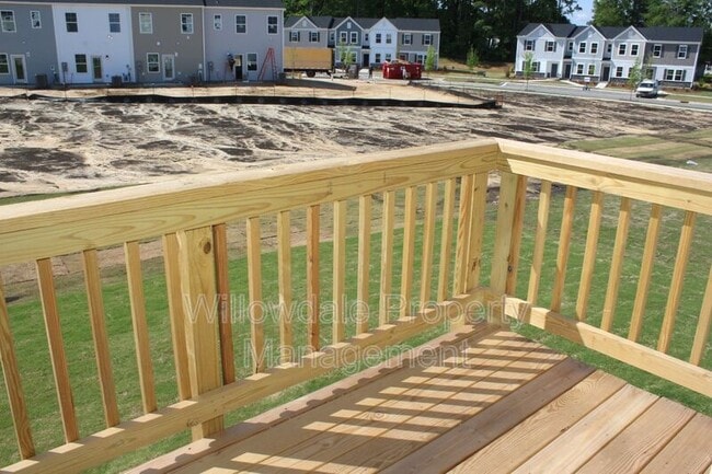 Building Photo - 2715 Chert Ln