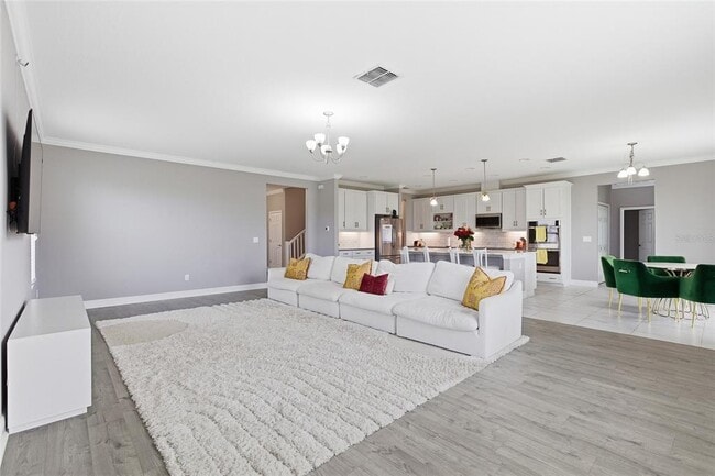 Building Photo - 9844 Cabernet Ave