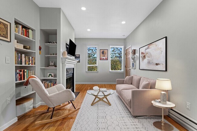 Building Photo - 84 W Concord St