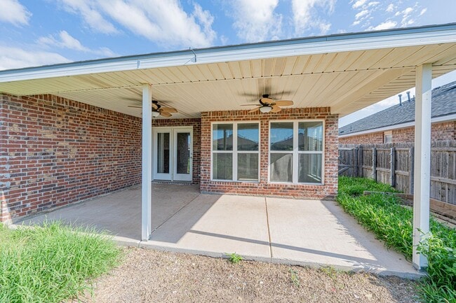 Building Photo - Property For Lease in Odessa