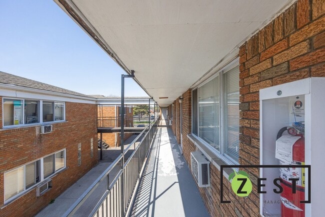 Interior Photo - E Outer Drive Apartments