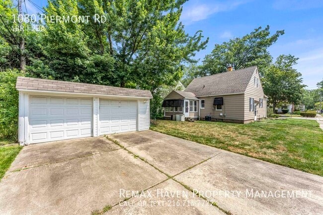 Building Photo - 1080 Piermont Rd