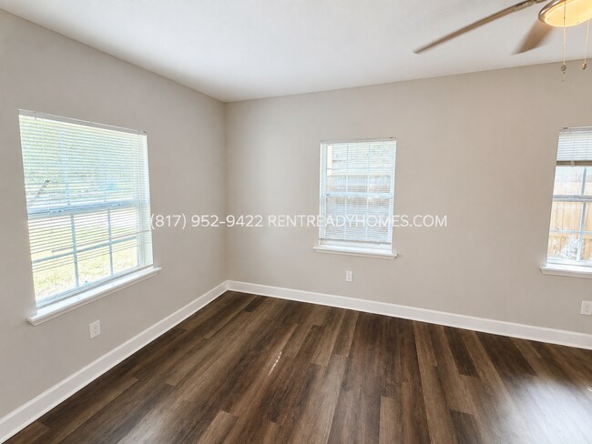 Building Photo - 1621 Locust St