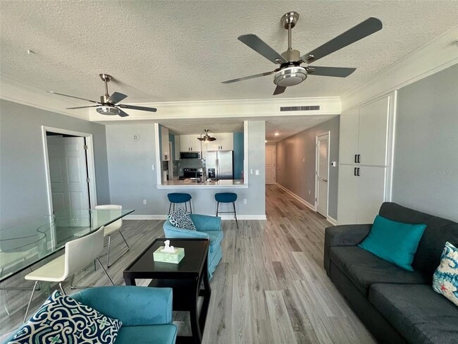 Building Photo - 750 N Tamiami Trl