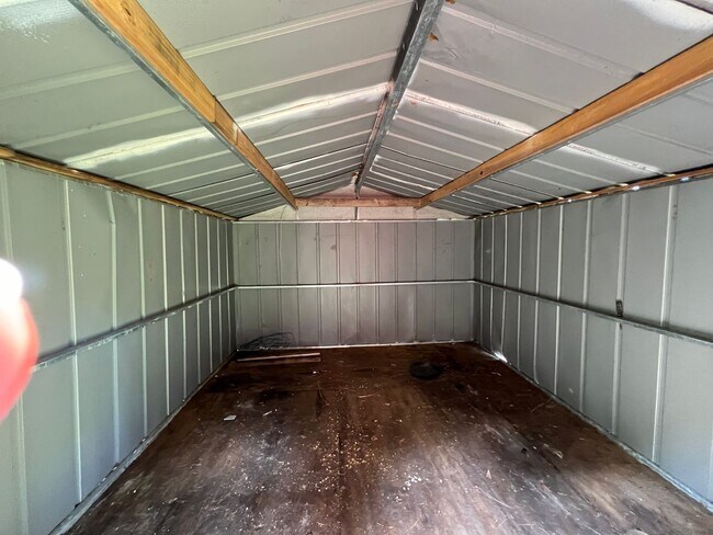 Building Photo - Beautiful 2 Bed/2 Bath Home in Ocala!! BOUNUS ROOM Included! Lawn care INCLUDED!