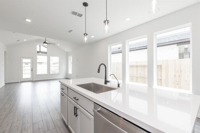Building Photo - 21626 Lampeter River Ln