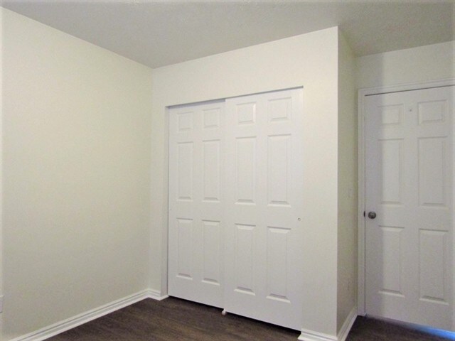 Building Photo - 1102 N 2675 W