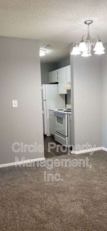 Building Photo - 4032 Hunters Ridge Dr SW