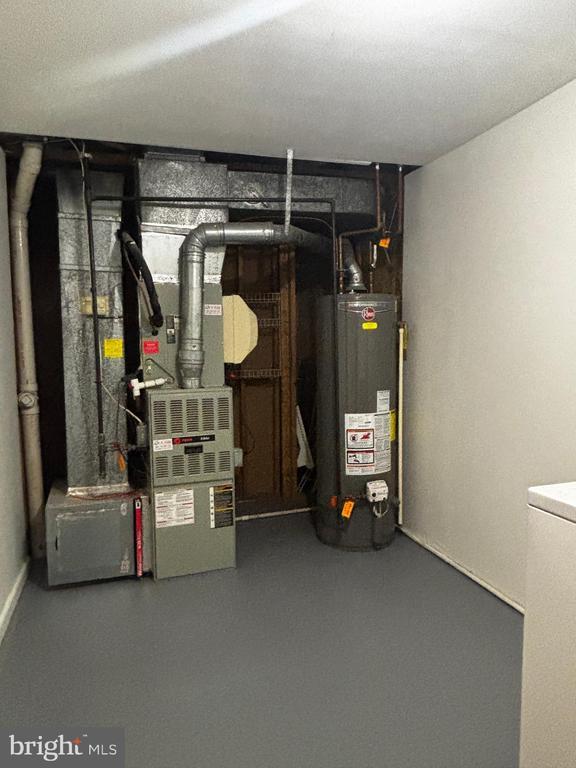 Building Photo - 14428 Black Horse Ct