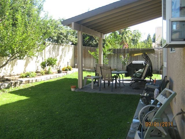Building Photo - SAN MICHELE DRIVE - BEAUTIFUL LARGE HOME