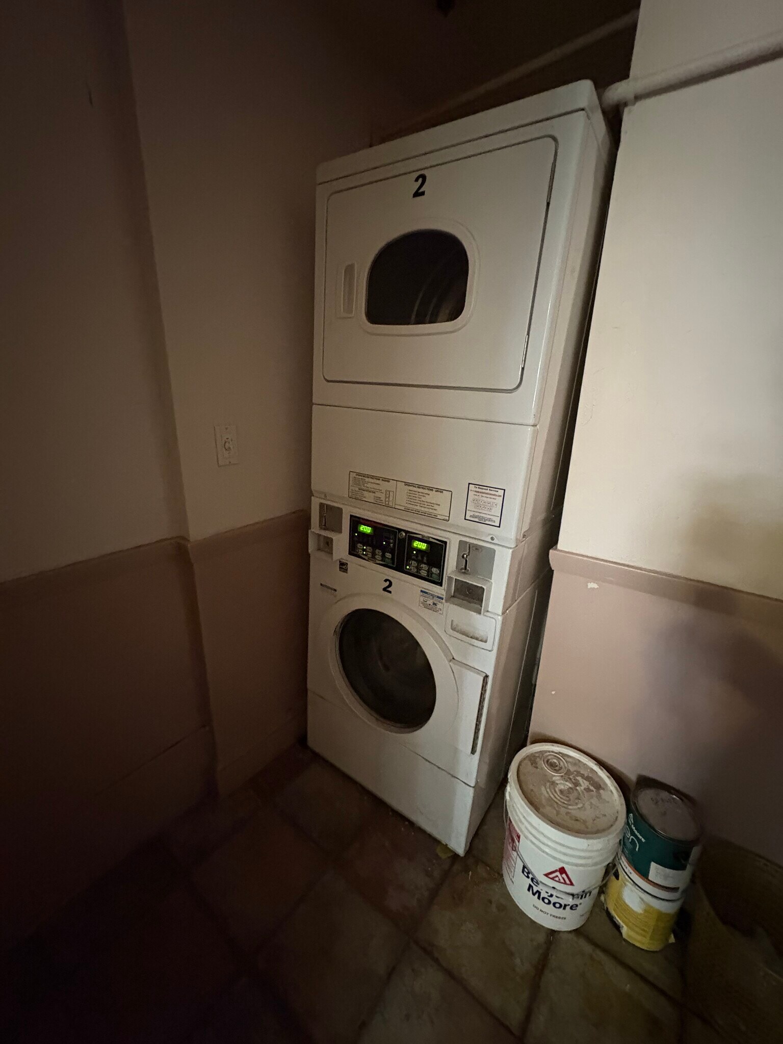 Building Photo - 3 Lewis Mall