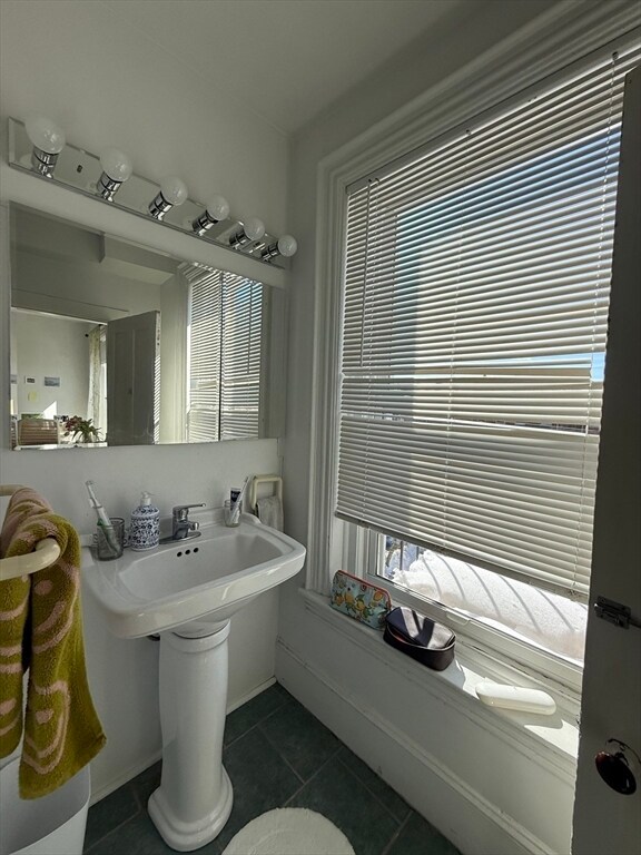 Building Photo - 228 W Canton St