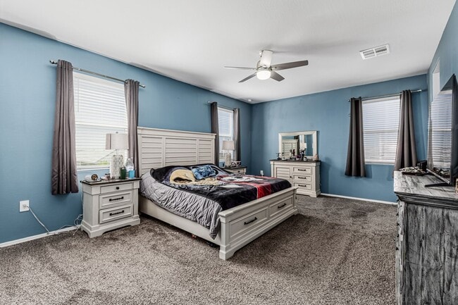 Building Photo - 5 Bedroom home in Maricopa