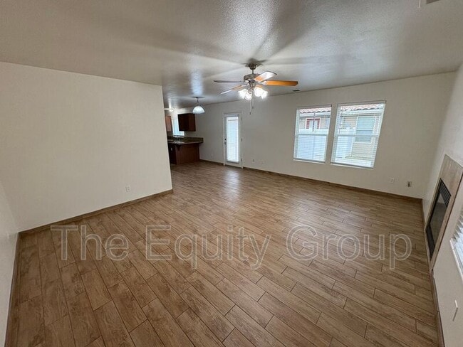 Building Photo - 3933 W Cecil Ave