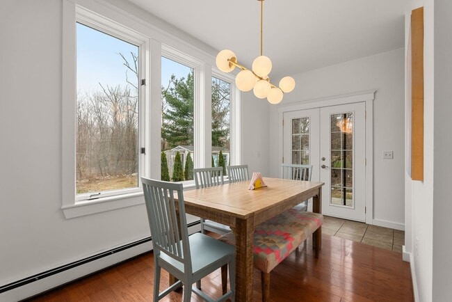 Building Photo - Year-round 3-Bedroom Home in Rockport