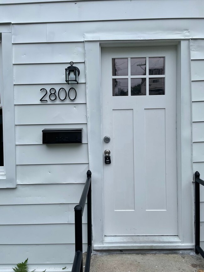 Building Photo - 2800 Berg St